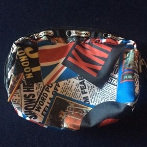 Lesportsac Bags - LeSportSac London Print Cosmetic Bag Lesportsac Bags - LeSportSac London Print Cosmetic Bag